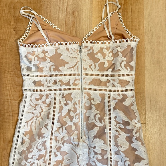 Lulu's White Lace Midi Dress - Picture 9 of 13